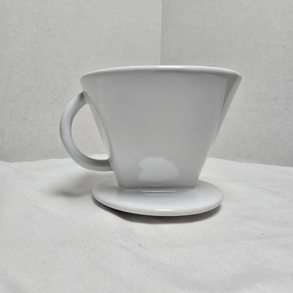 Aerolatte Ceramic Pour Over Coffee Dripper 3 Hole Flat Bottom Coffee Maker White